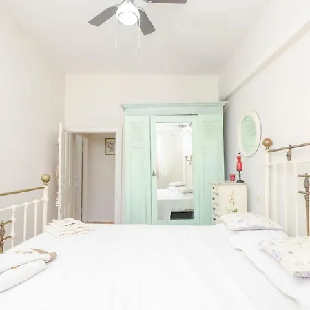 Mansion Boua * Agios Ioannis Peristerion